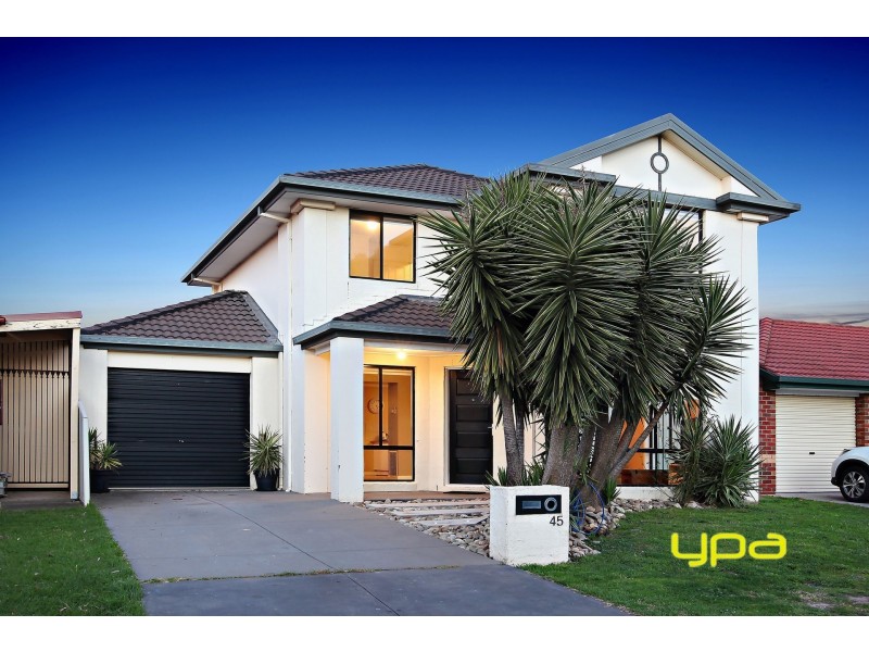 45 Abbington Crescent, Caroline Springs VIC 3023