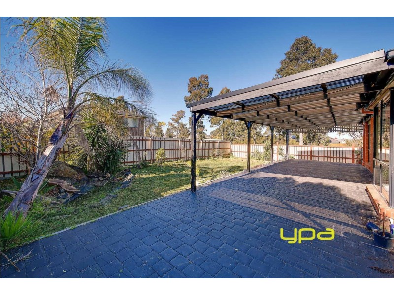 3 Highlander Court, Taylors Hill VIC 3037
