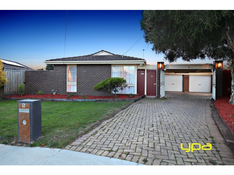 5 Garry Court, Kings Park VIC 3021