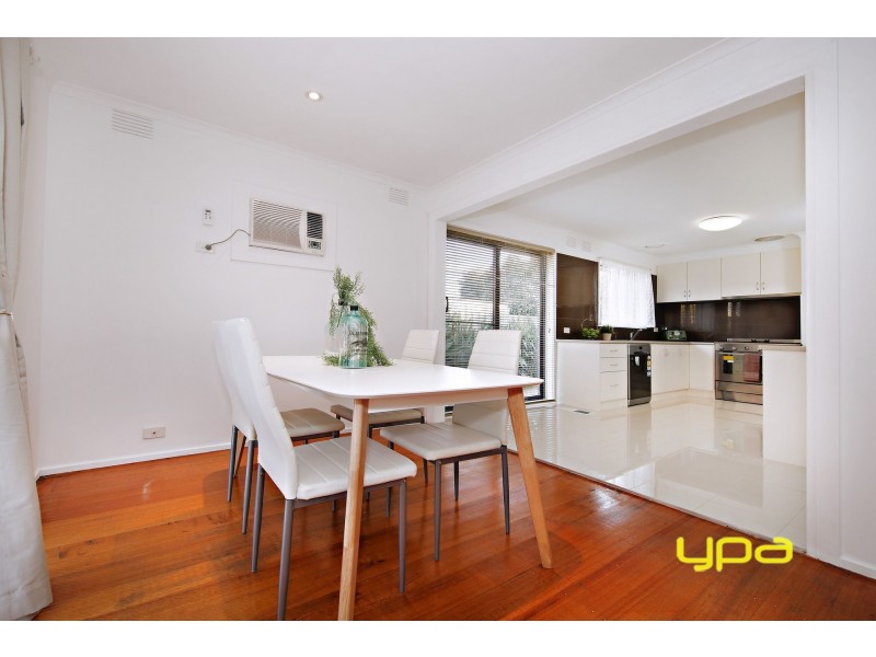 5 Garry Court, Kings Park VIC 3021