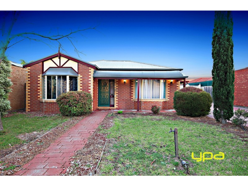 185 Lady Nelson Way, Taylors Lakes VIC 3038