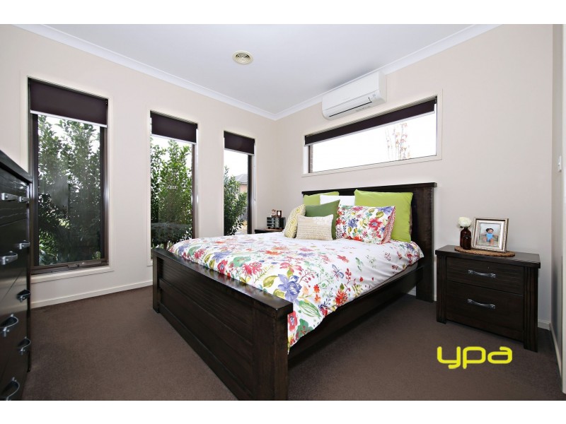 20 Hobart Way, Taylors Hill VIC 3037