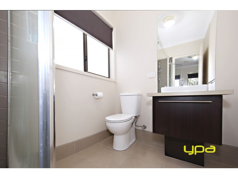 20 Hobart Way, Taylors Hill VIC 3037