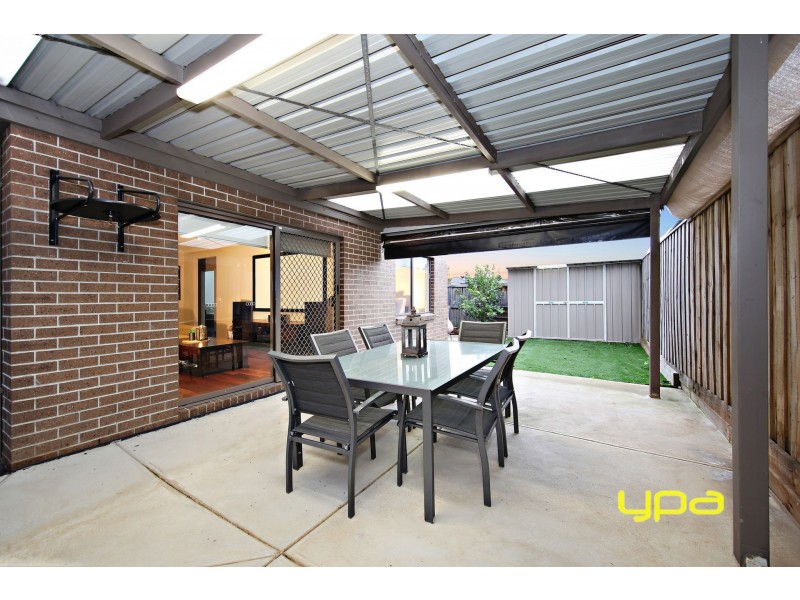 20 Hobart Way, Taylors Hill VIC 3037