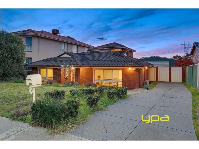 52 Pindari Avenue, Taylors Lakes VIC 3038