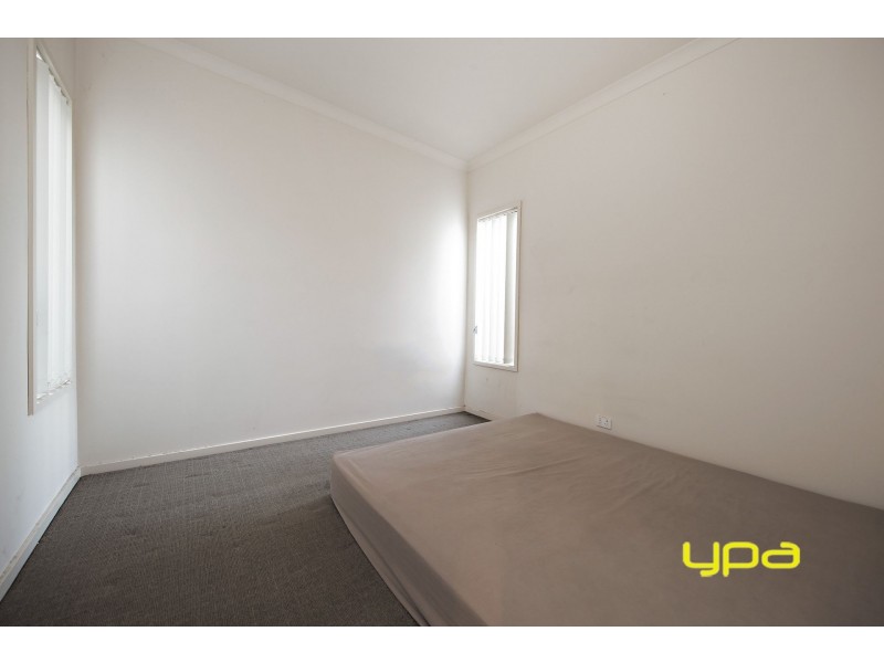 26/17 Crestmont Drive, Melton South VIC 3338