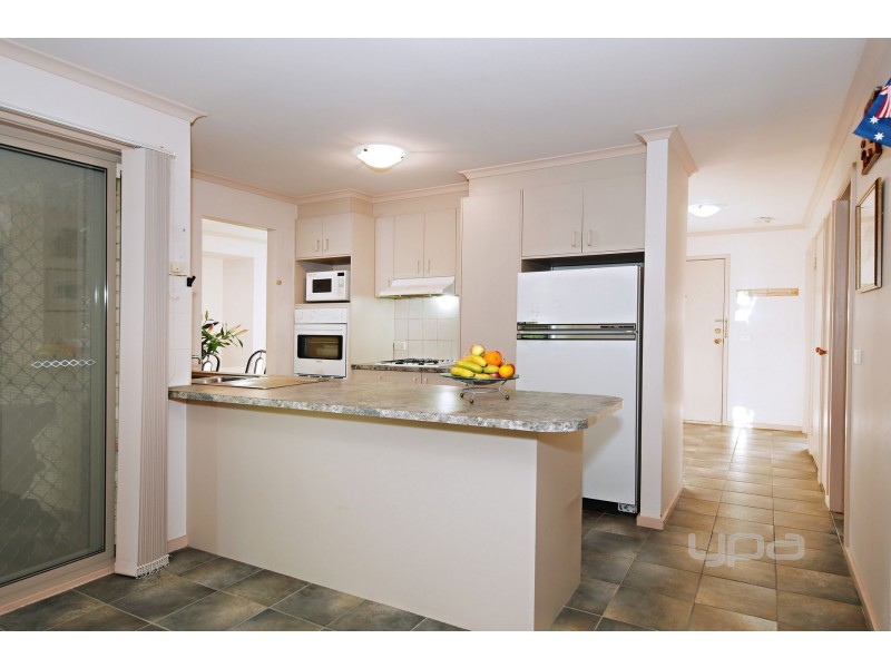 12 Sundew Close, Hillside VIC 3037