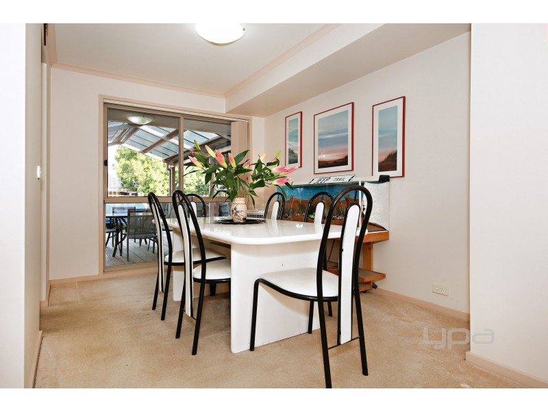 12 Sundew Close, Hillside VIC 3037