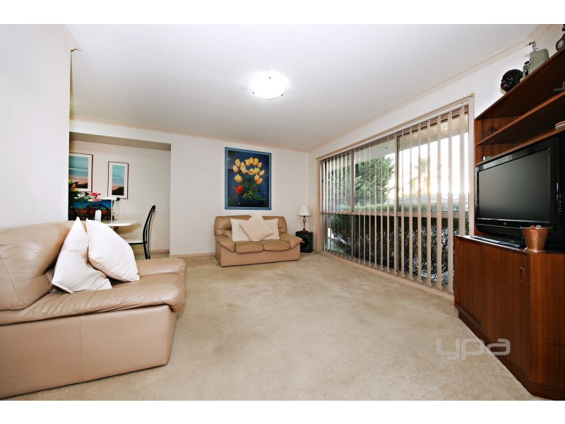 12 Sundew Close, Hillside VIC 3037