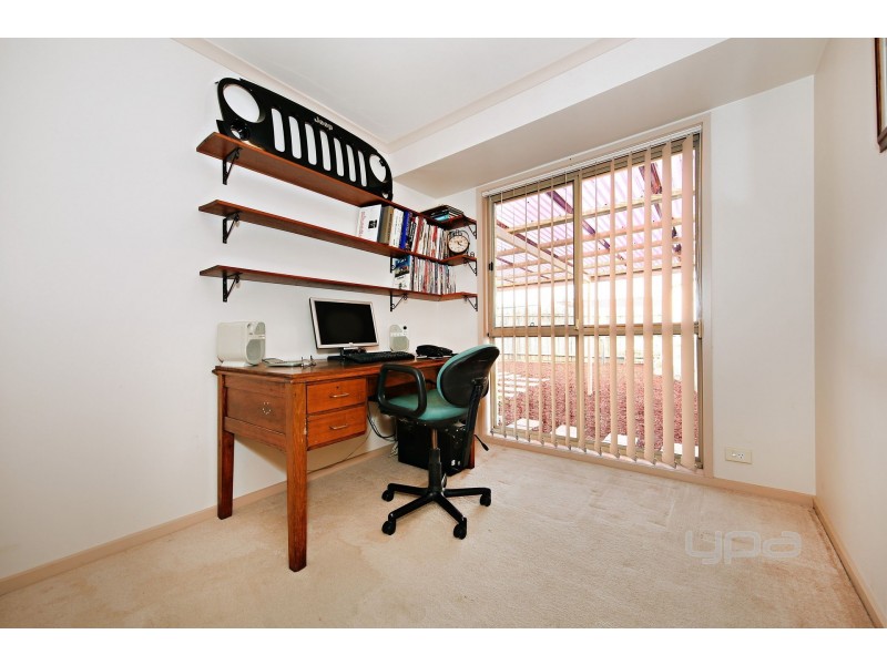 12 Sundew Close, Hillside VIC 3037