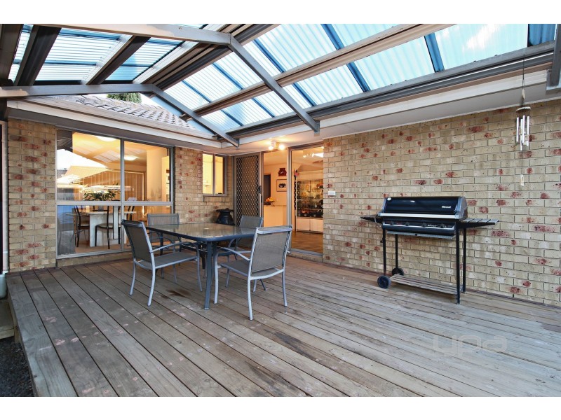 12 Sundew Close, Hillside VIC 3037