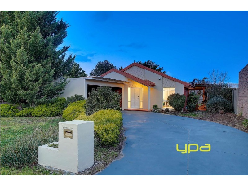 44 Spellman Avenue, Sydenham VIC 3037