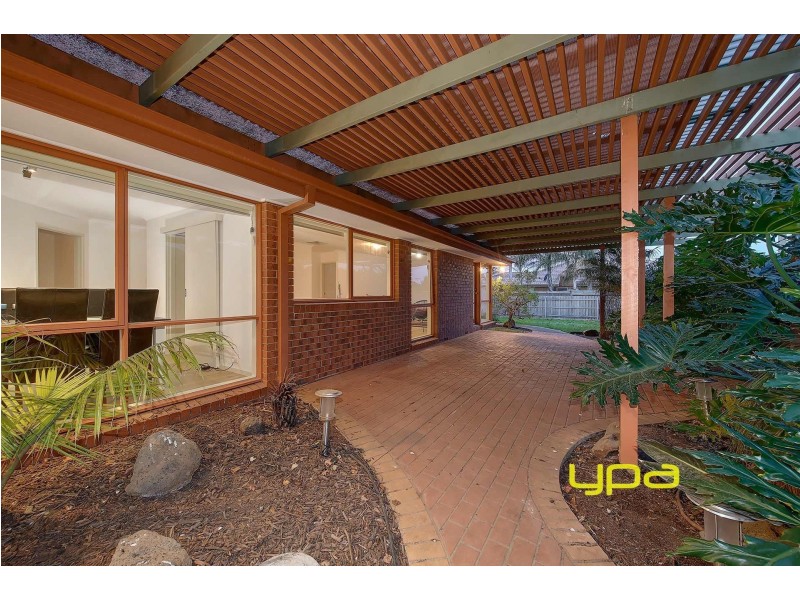 44 Spellman Avenue, Sydenham VIC 3037