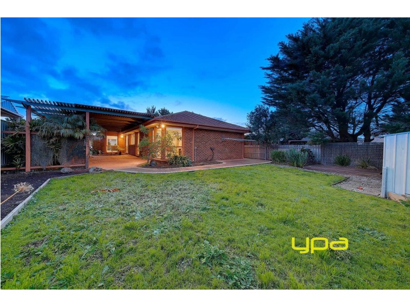 44 Spellman Avenue, Sydenham VIC 3037