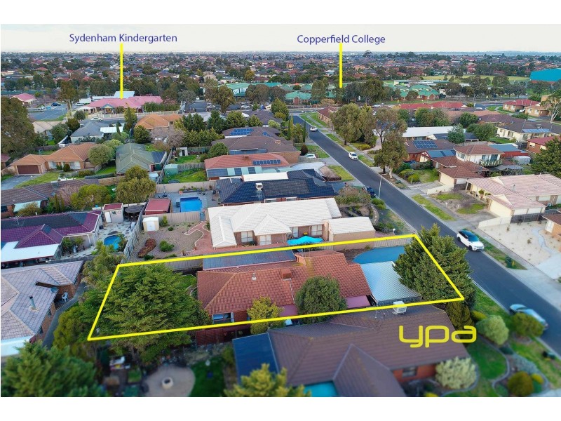 44 Spellman Avenue, Sydenham VIC 3037