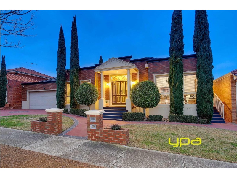 45 Wakelin Crescent, Taylors Lakes VIC 3038