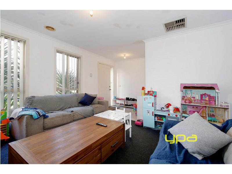 1/57 Jade Way, Hillside VIC 3037