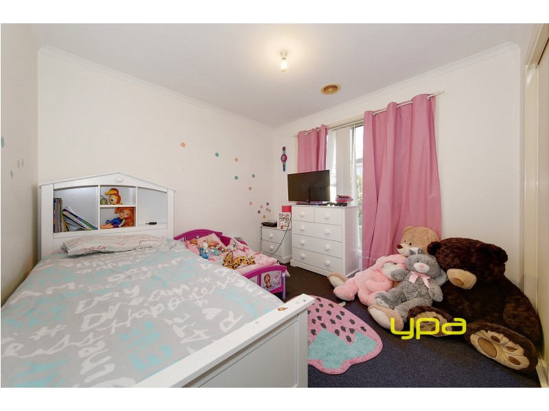 1/57 Jade Way, Hillside VIC 3037