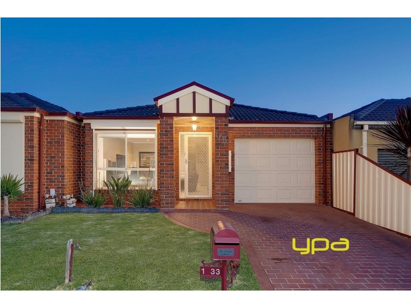 1/33 Jade Way, Hillside VIC 3037