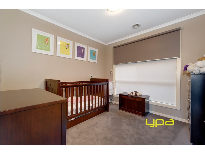 1/33 Jade Way, Hillside VIC 3037