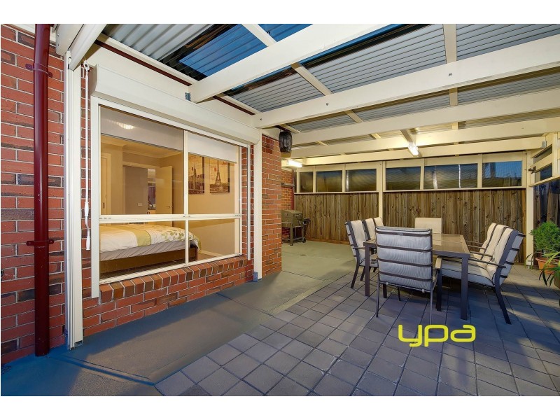 1/33 Jade Way, Hillside VIC 3037