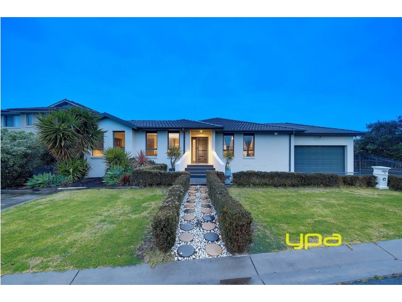 19 Highwood Drive, Hillside VIC 3037