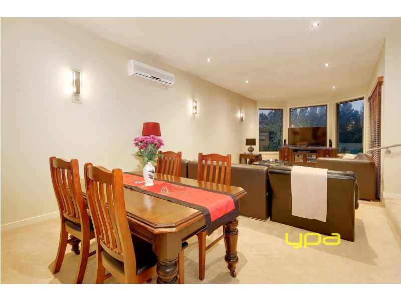 19 Highwood Drive, Hillside VIC 3037