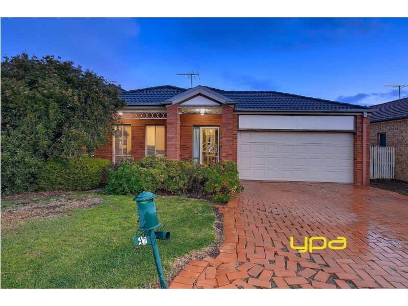 47 Wattletree Drive, Taylors Hill VIC 3037