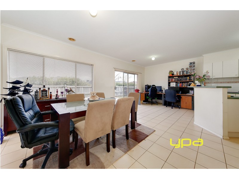 47 Wattletree Drive, Taylors Hill VIC 3037