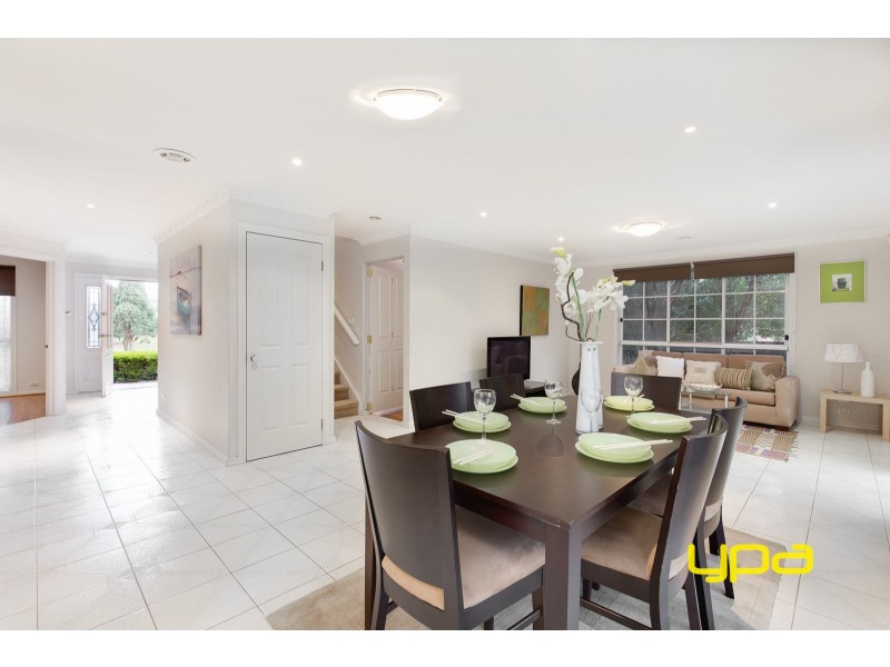 7 Wakelin Crescent, Taylors Lakes VIC 3038