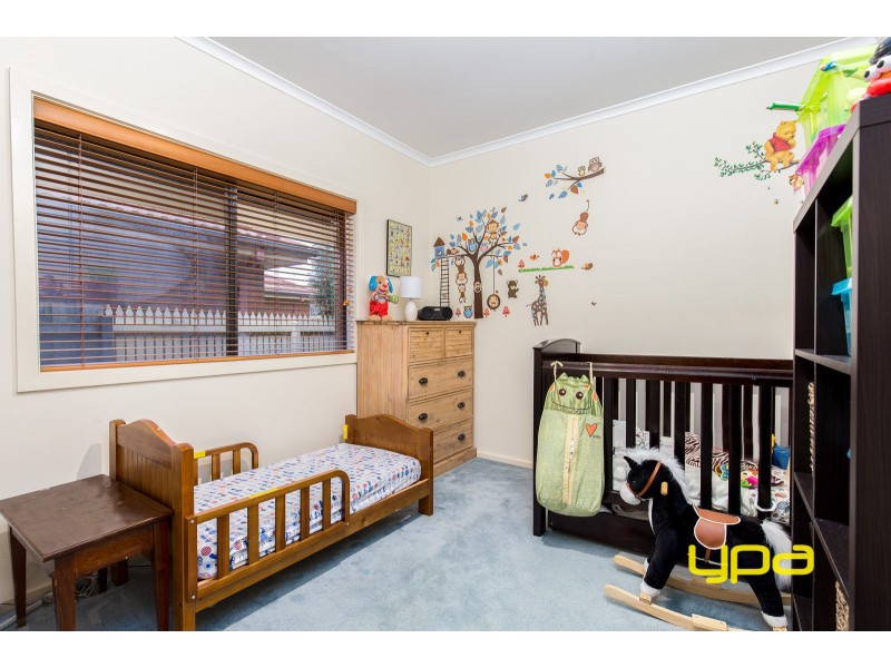 21 The Glades, Taylors Hill VIC 3037