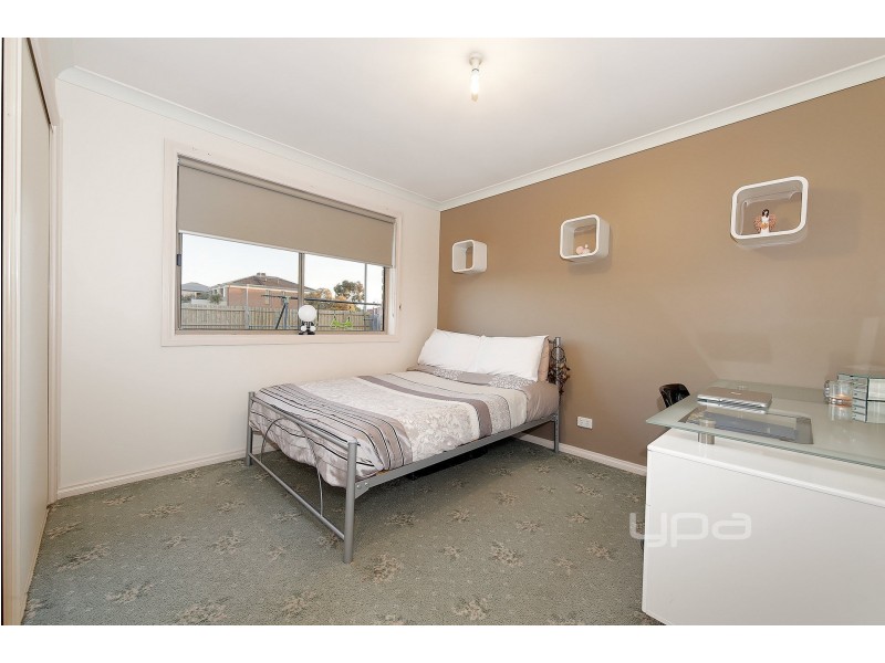 5 Tussock Crescent, Sydenham VIC 3037