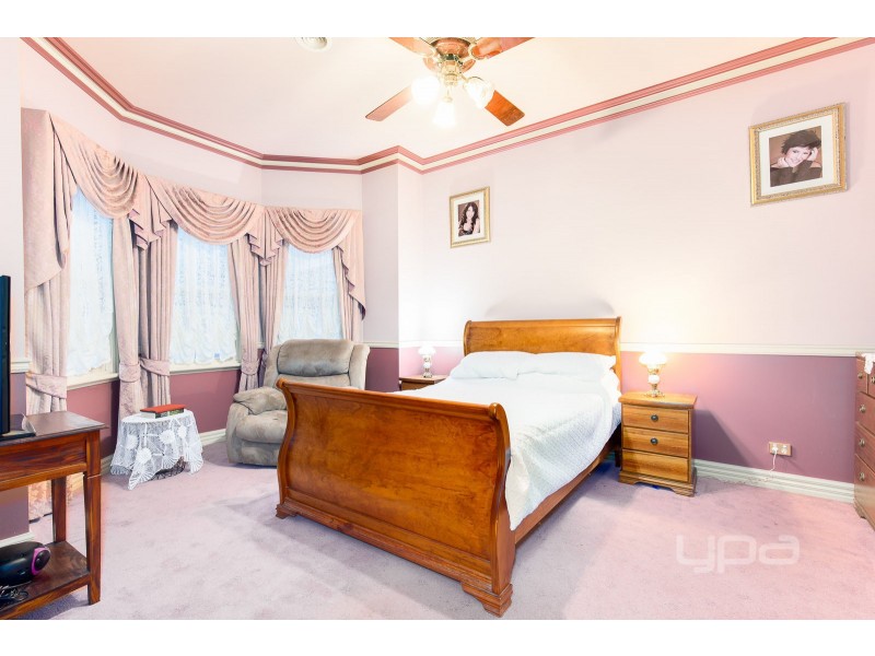 91 Royal Crescent, Hillside VIC 3037