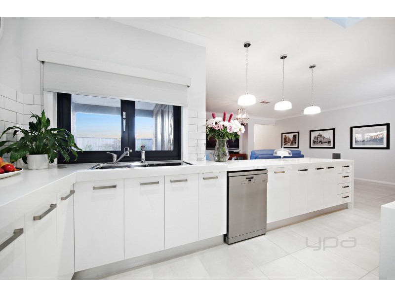 24 Goulding Drive, Plumpton VIC 3335