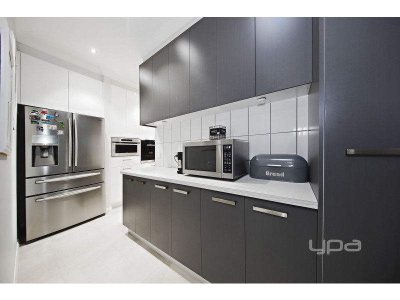 24 Goulding Drive, Plumpton VIC 3335