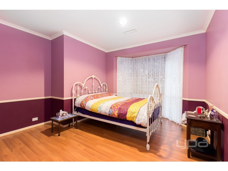 4 Milligan Parade, Sydenham VIC 3037