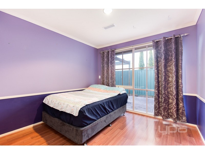 4 Milligan Parade, Sydenham VIC 3037