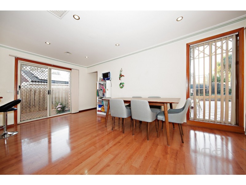 15 Ingoldsby Court, Delahey VIC 3037