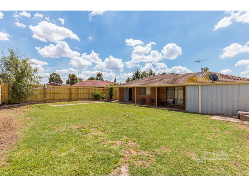 3 Darlington Grove, Sydenham VIC 3037