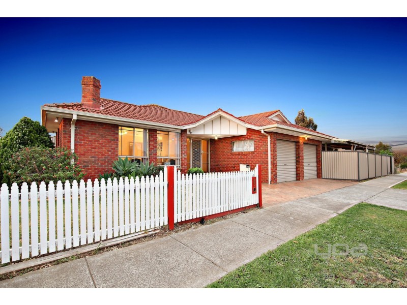 2 Smart Court, Delahey VIC 3037