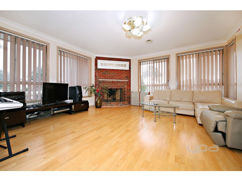 2 Smart Court, Delahey VIC 3037