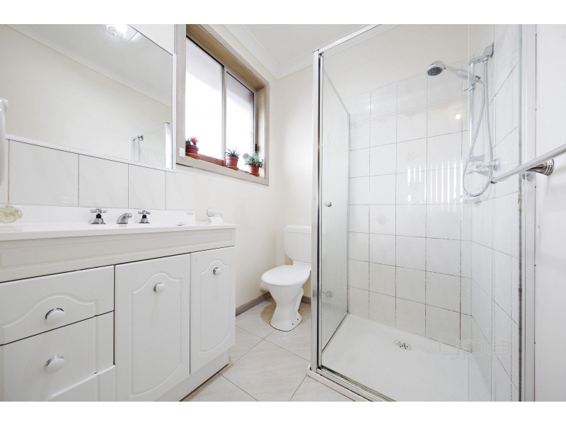 2 Smart Court, Delahey VIC 3037