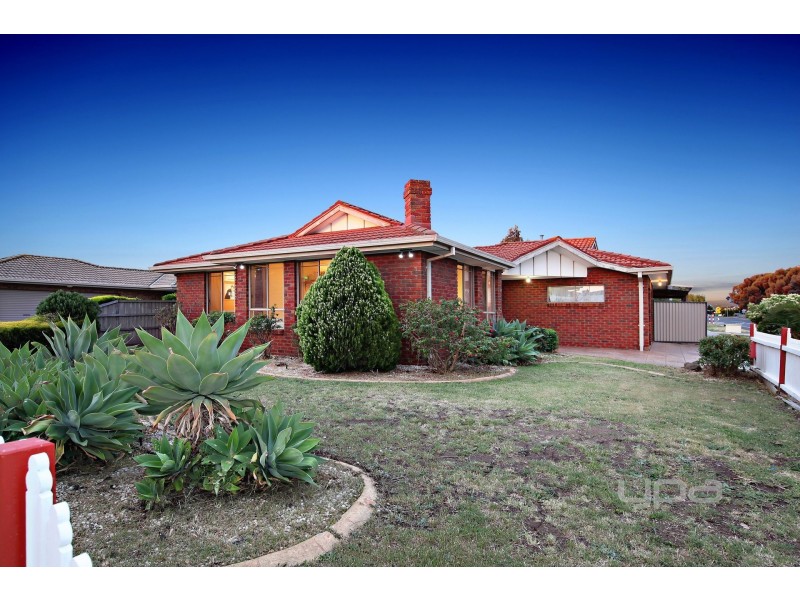 2 Smart Court, Delahey VIC 3037