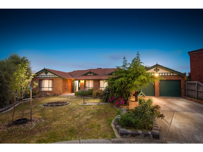 14 Herman Close, Taylors Lakes VIC 3038