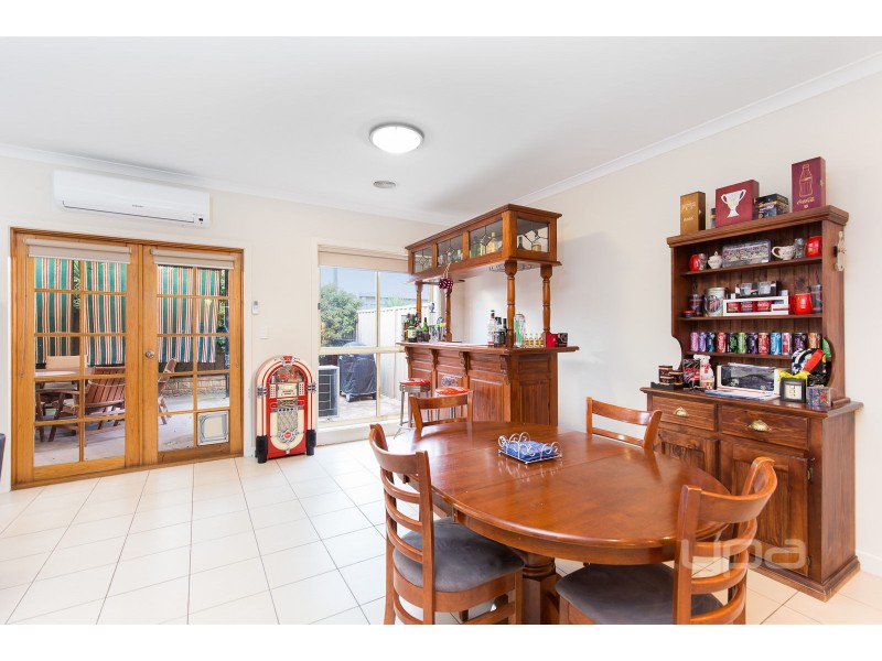 2C Chandos Street, Sydenham VIC 3037