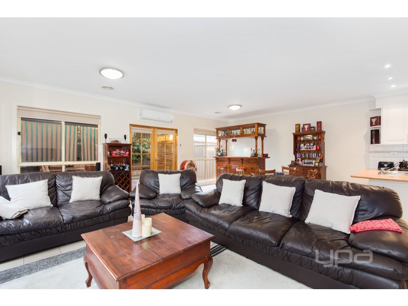 2C Chandos Street, Sydenham VIC 3037