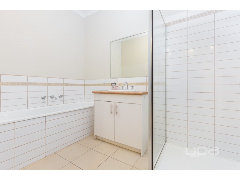 2C Chandos Street, Sydenham VIC 3037