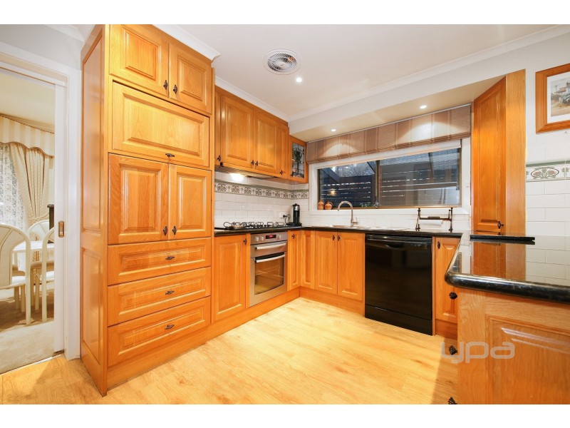 20 Munich Drive, Keilor Downs VIC 3038