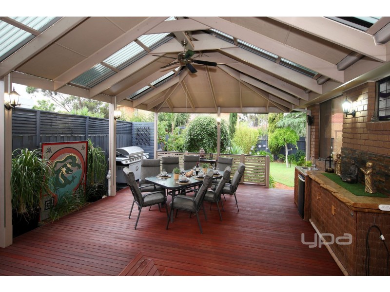 20 Munich Drive, Keilor Downs VIC 3038