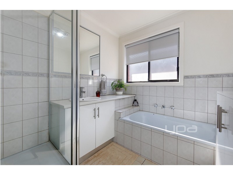 51 Dundee Way, Sydenham VIC 3037